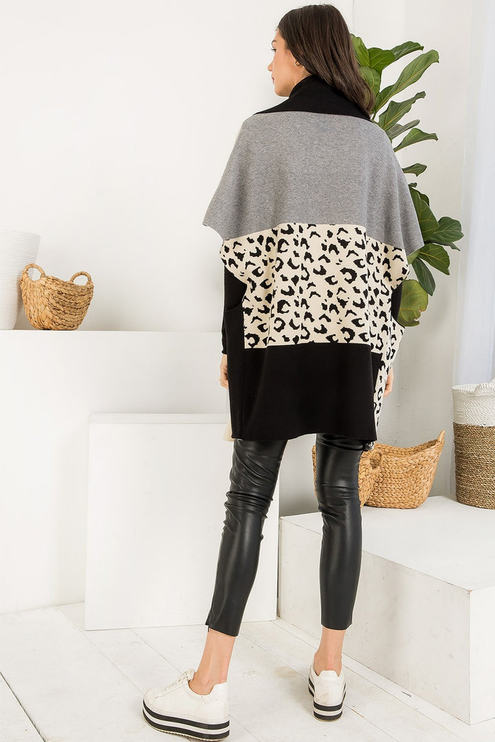 COLORBLOCKED SLEEVELESS CARDIGAN