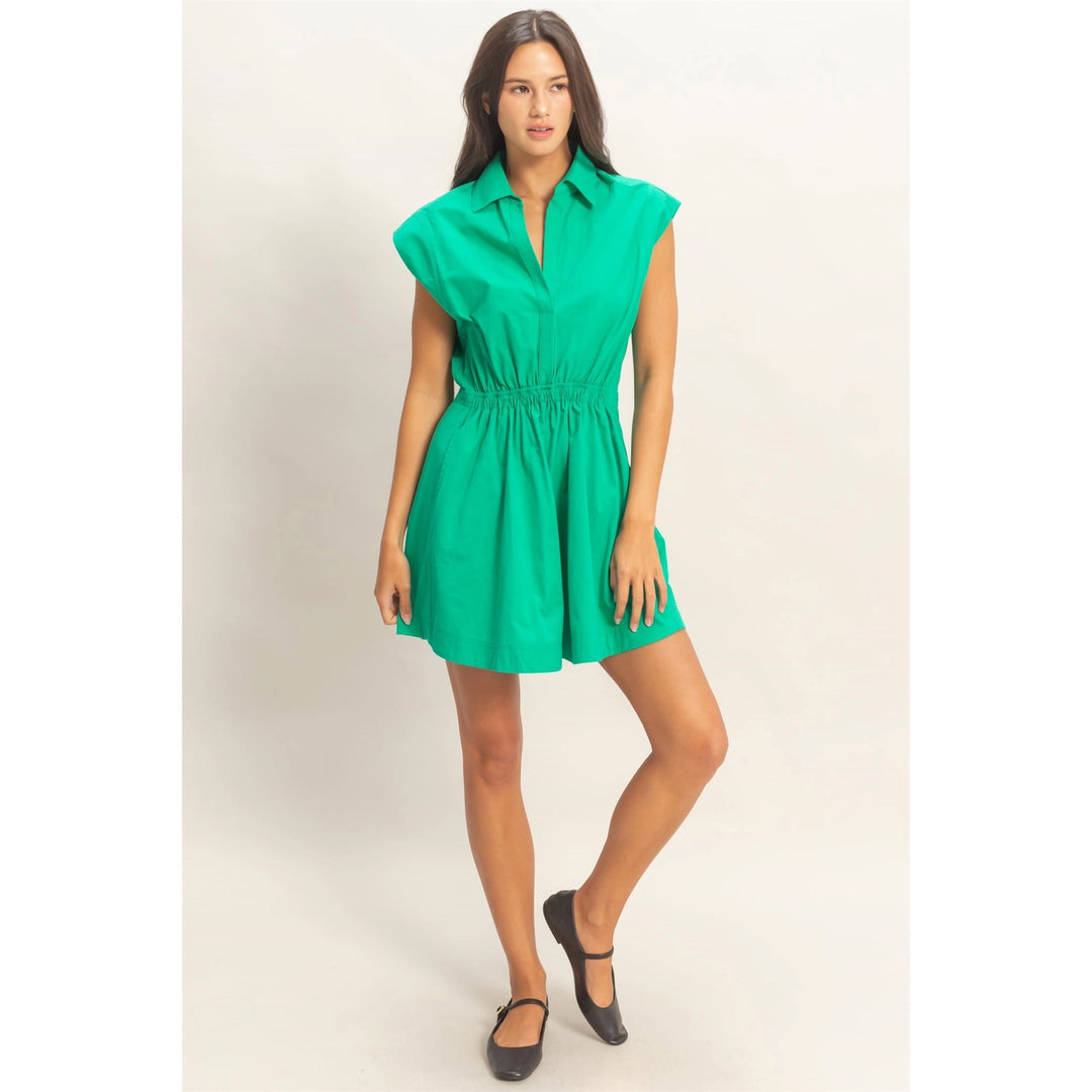 SLEEVELESS COLLARED SHIRRED MINI DRESS