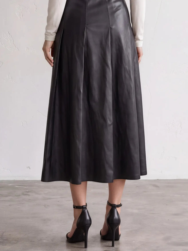 PLEATED SOFT VEGAN LEATHER SKIRT