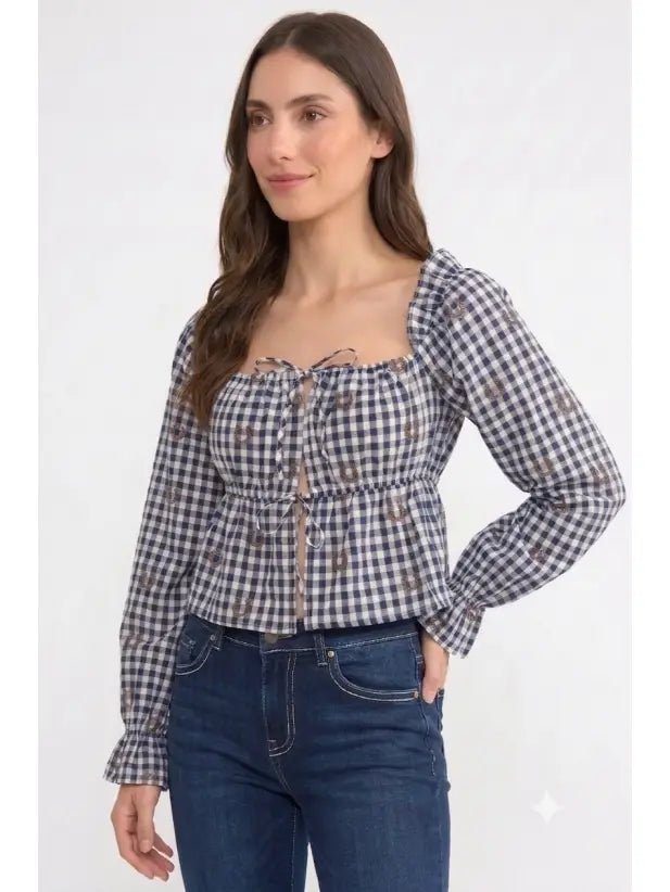 GINGHAM EYELET PEPLUM HORSESHOE EMBROIDERY TOP