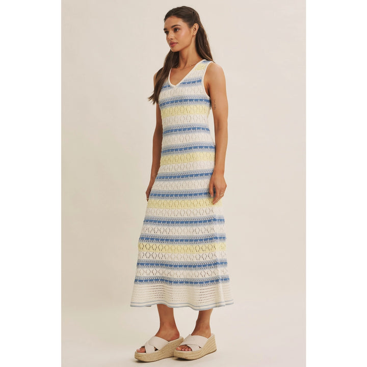 RETRO-INSPIRED CROCHET SWEATER MIDI DRESS