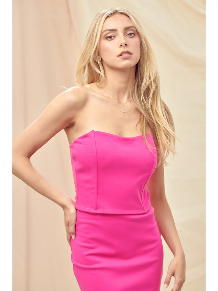 SWEETHEART NECK TUBE CROP TOP