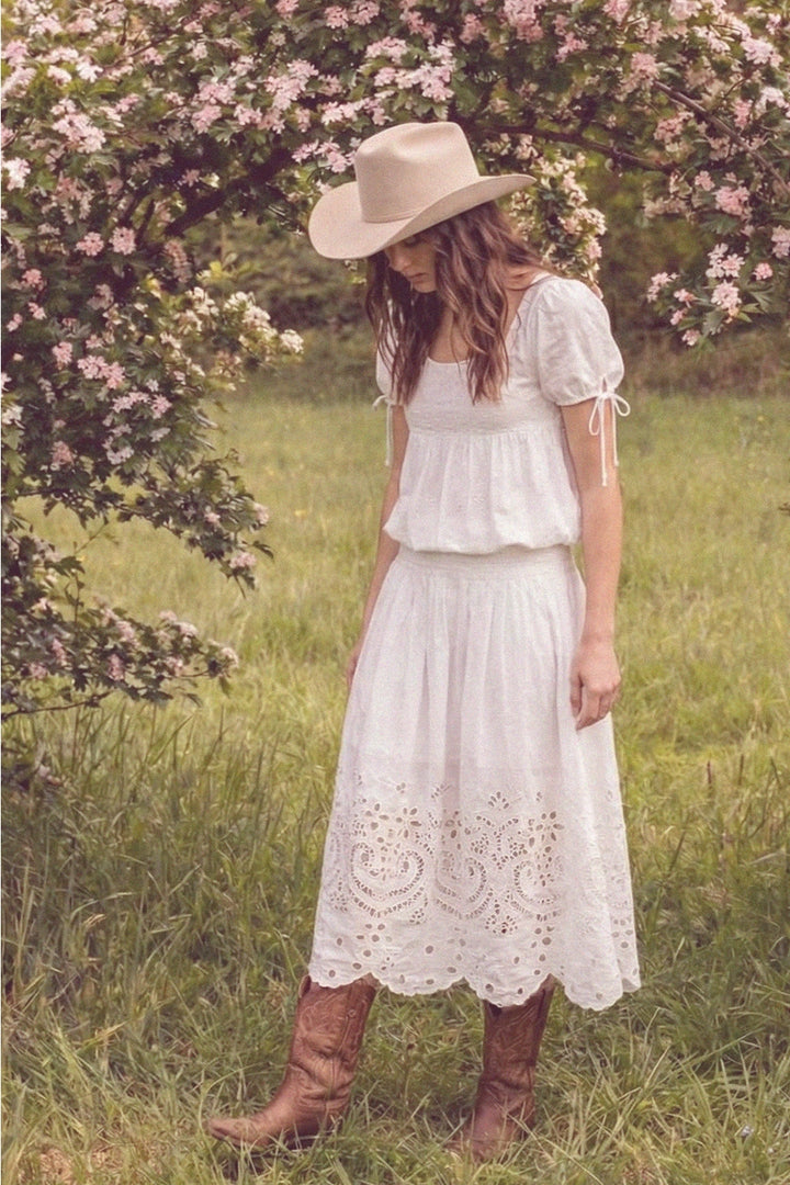 SCALLOPED MIDI SKIRT