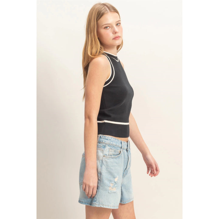 CONTRAST TRIM SLEEVELESS RIBBED TOP