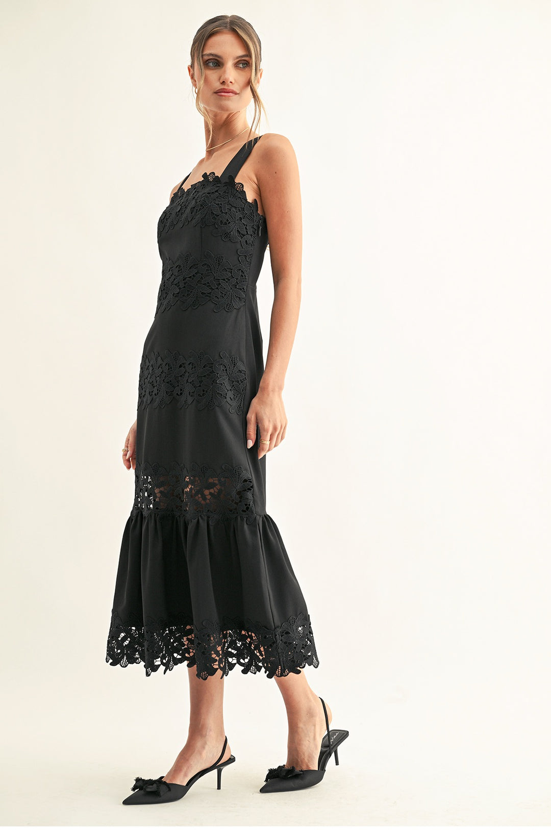 DAVINA LACE INSERTED SLEEVELESS MIDI DRESS
