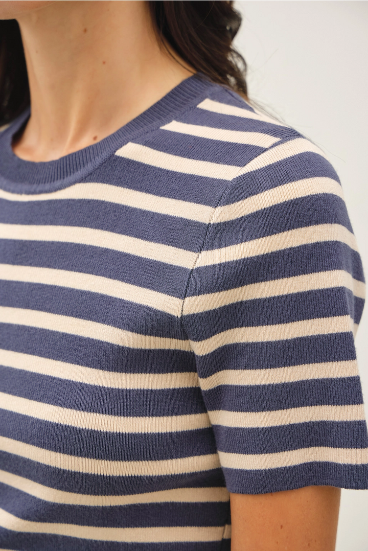 CLASSIC STRIPED CREWNECK SHORT SLEEVE SWEATER
