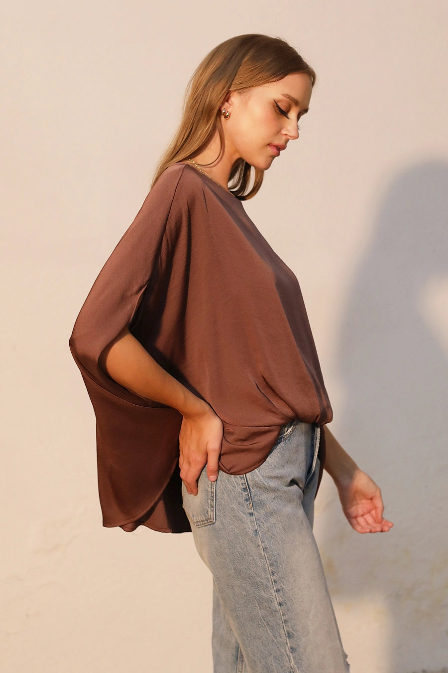 WASHED POLY SILK BOAT NECK CAFTAN TOP