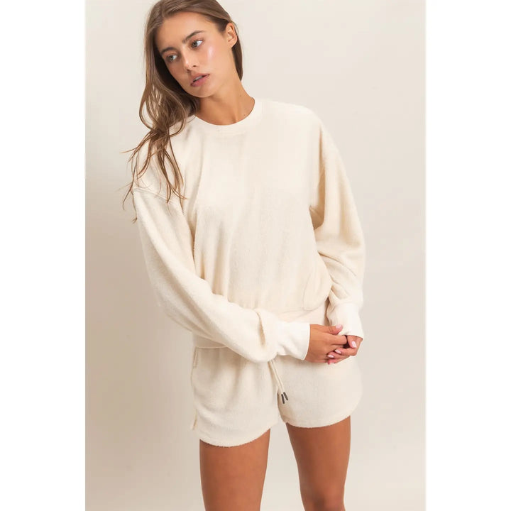 CONTRAST SWEATSHIRT &amp; SHORTS SET