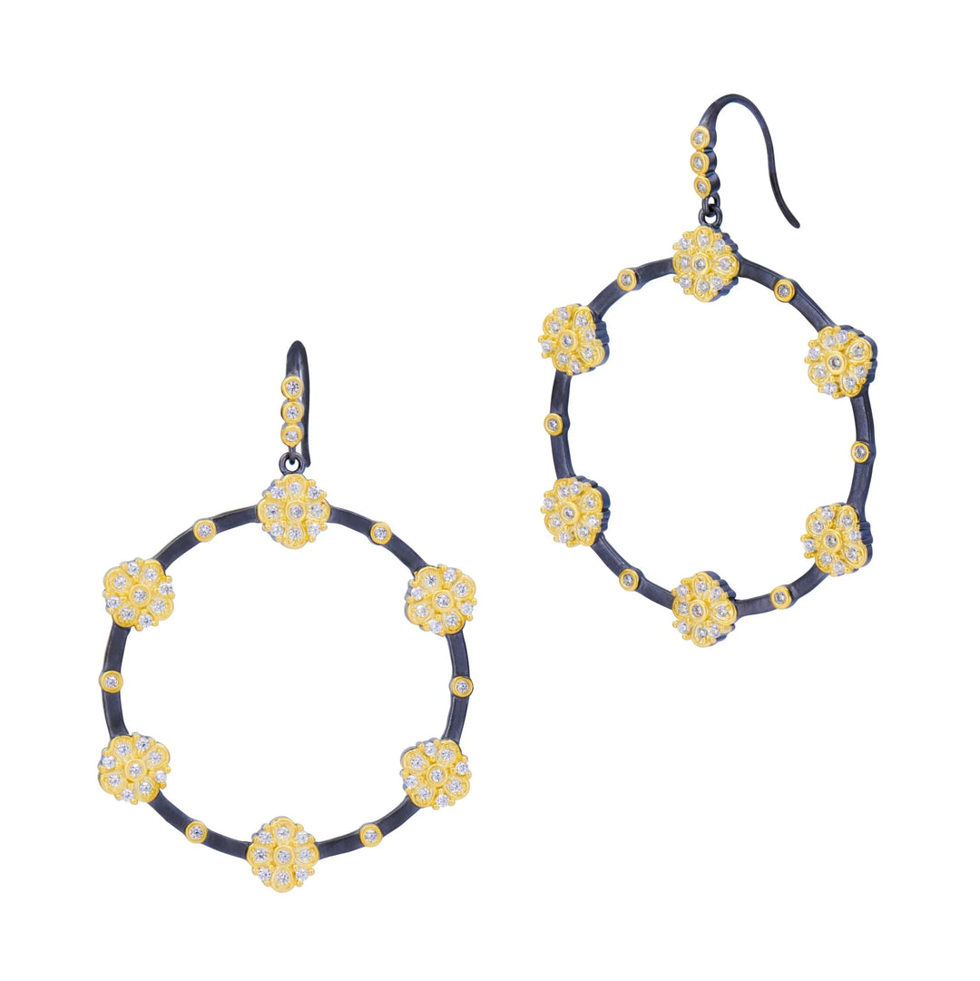 FLOWER POINT OPEN CIRCLE EARRINGS