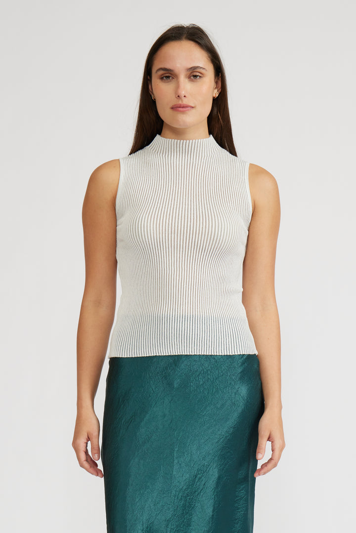 HILTY MOCKNECK TOP