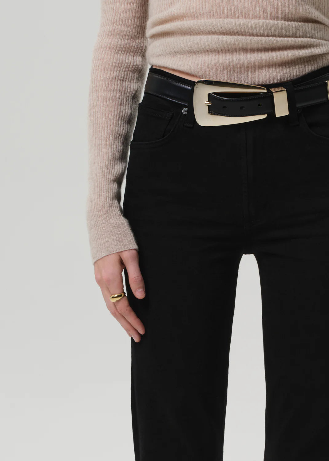 CAIA STRAIGHT IN PLUSH BLACK