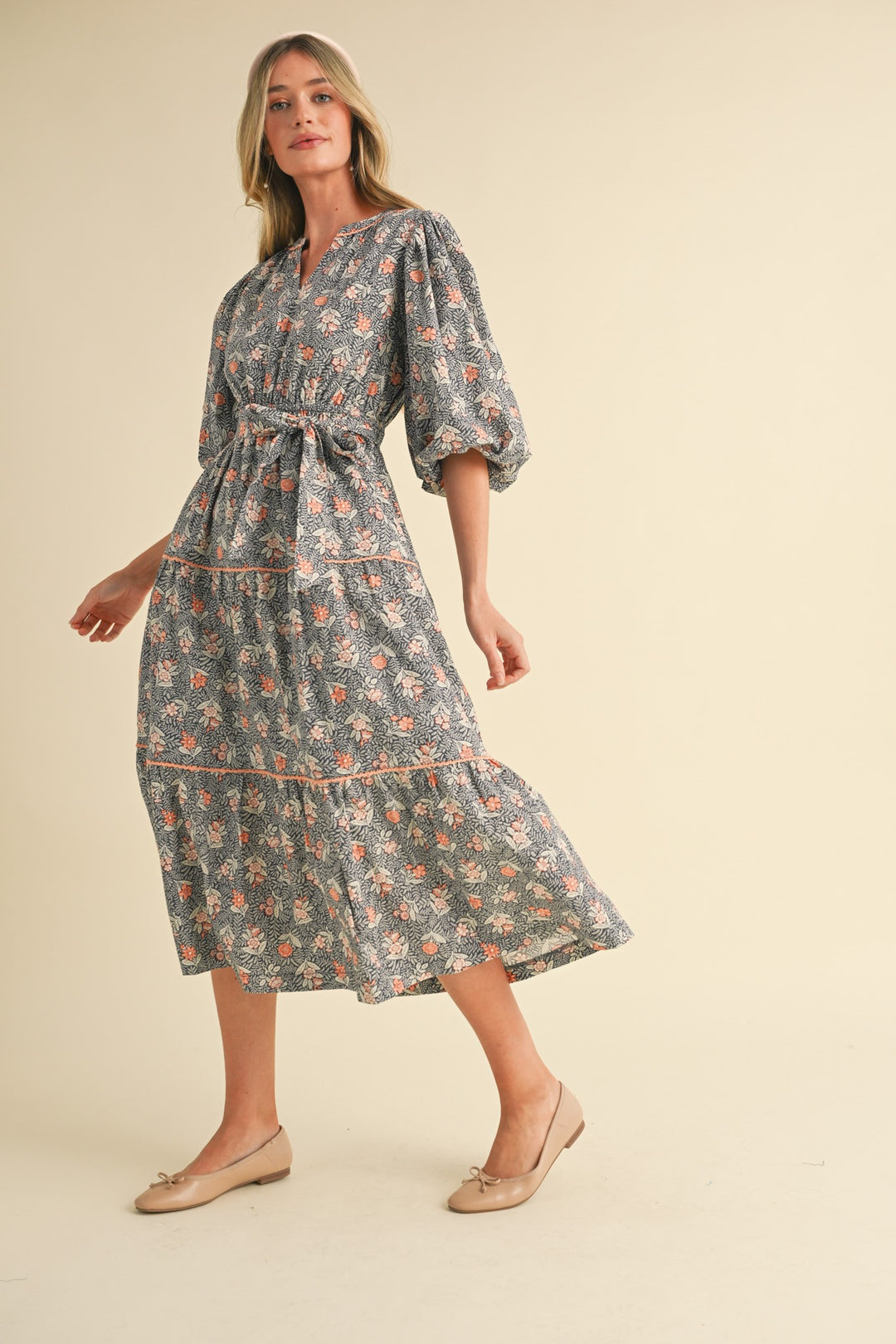 BUBBLE SLEEVE LACE TRIM MIDI DRESS