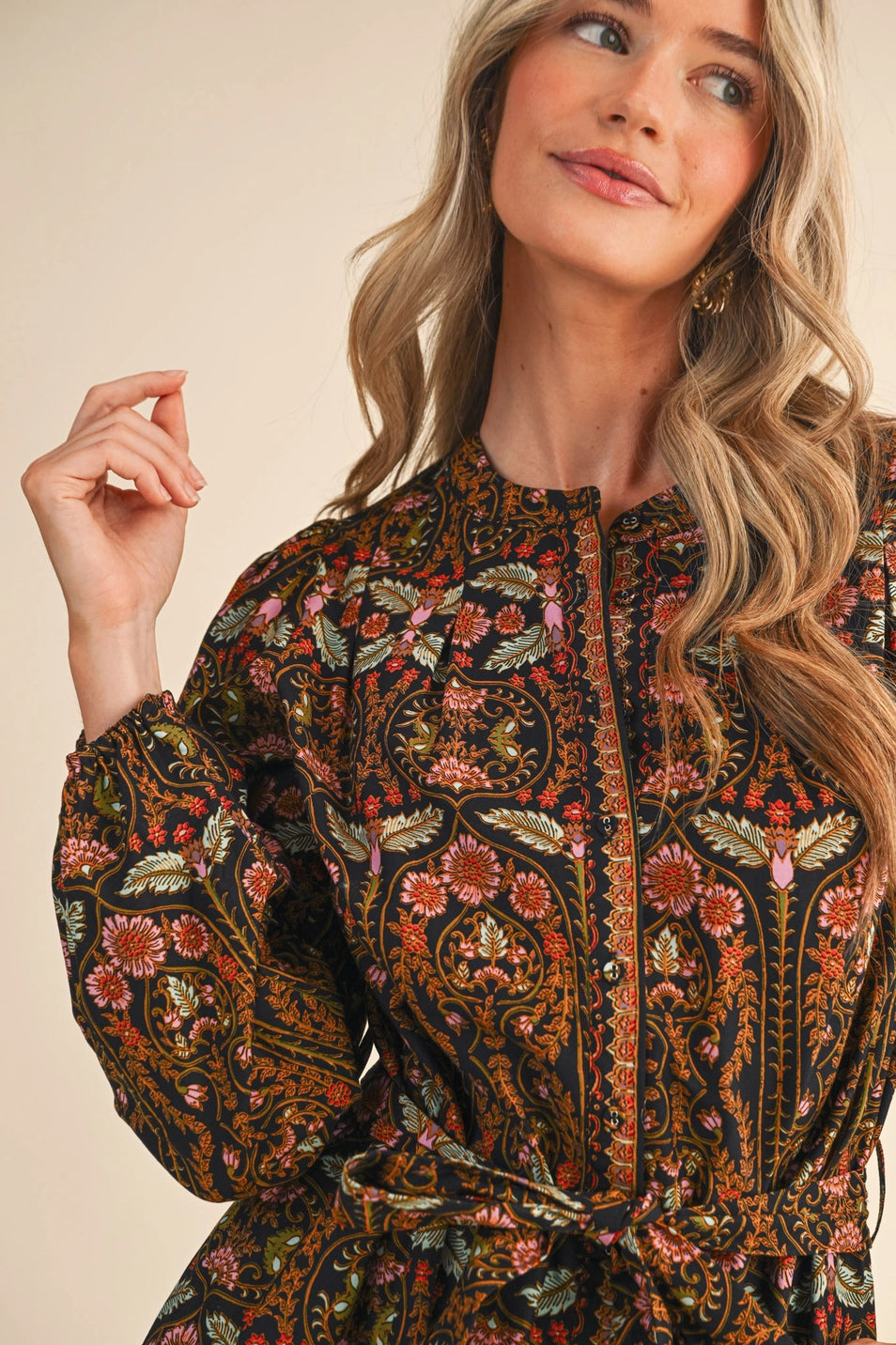 EXCLUSIVE FLORAL PRINT BELTED MINI DRESS