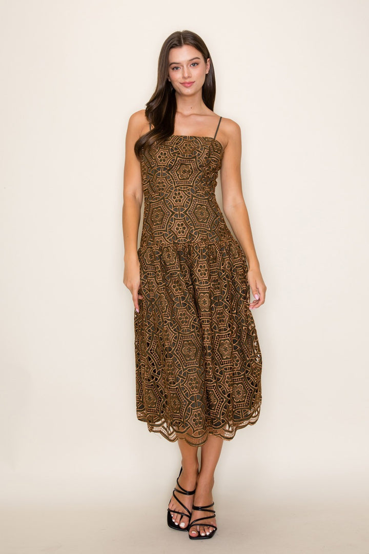 CROCHET SCALLOP HEM SLEEVELESS DRESS
