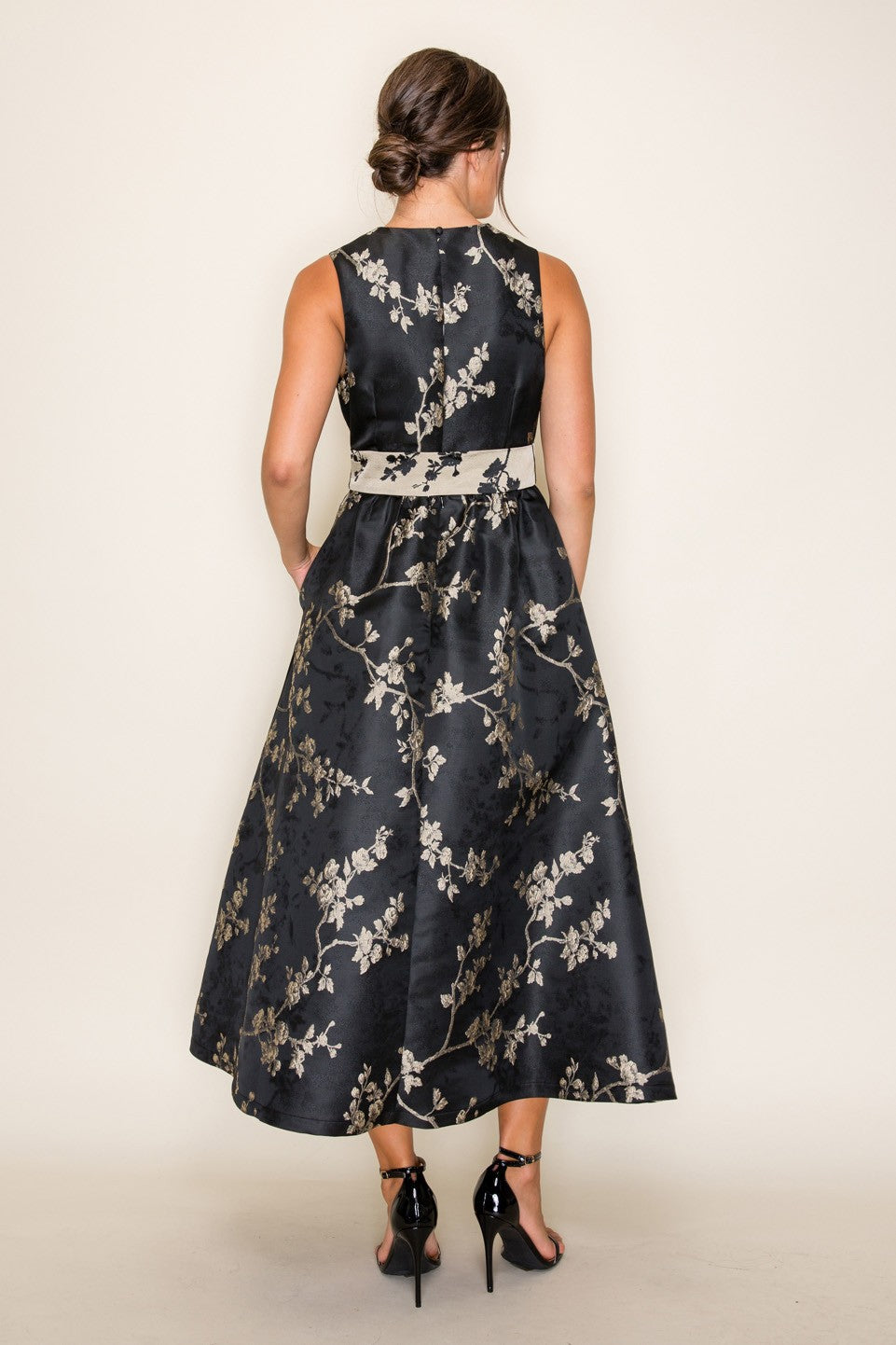 FIT &amp; FLARE WITH BOW WAIST FLORAL JACQUARD MIDI DRESS