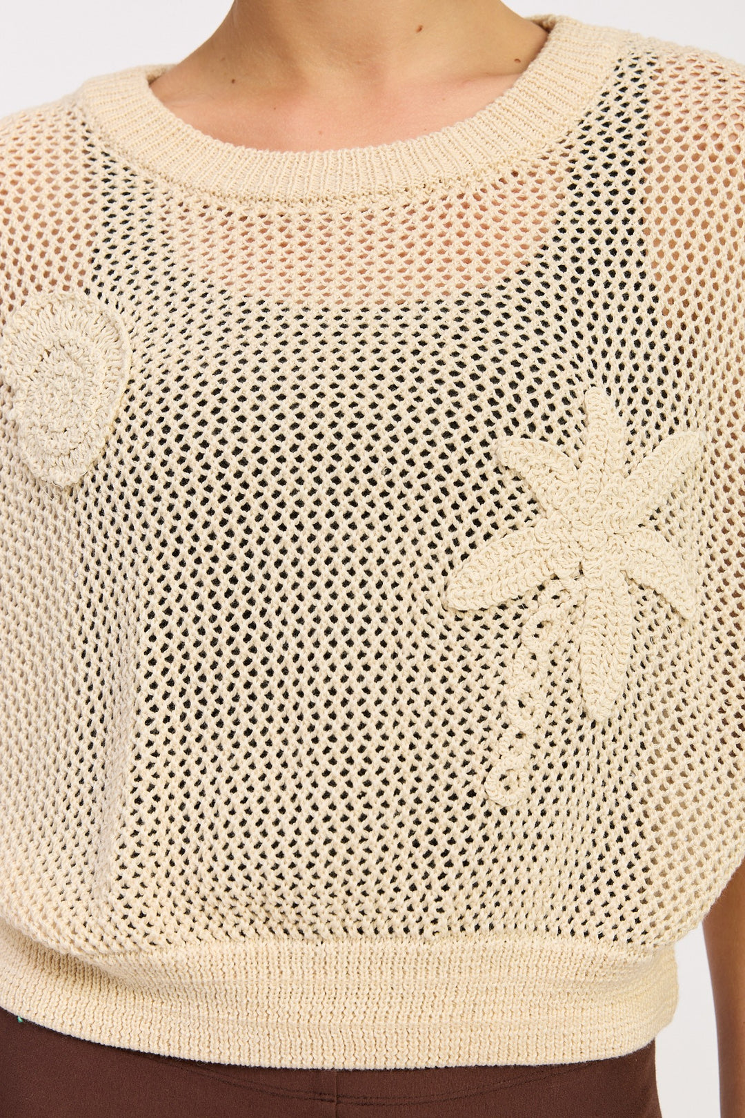 CROCHET PATCH CROP TOP