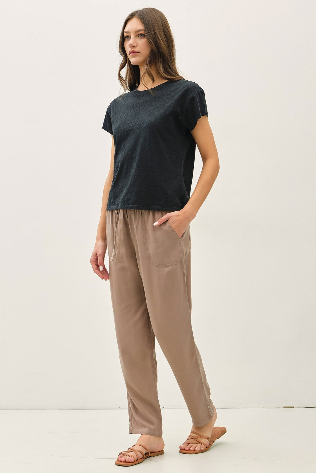 THE LARA TENCEL ANKLE PANTS