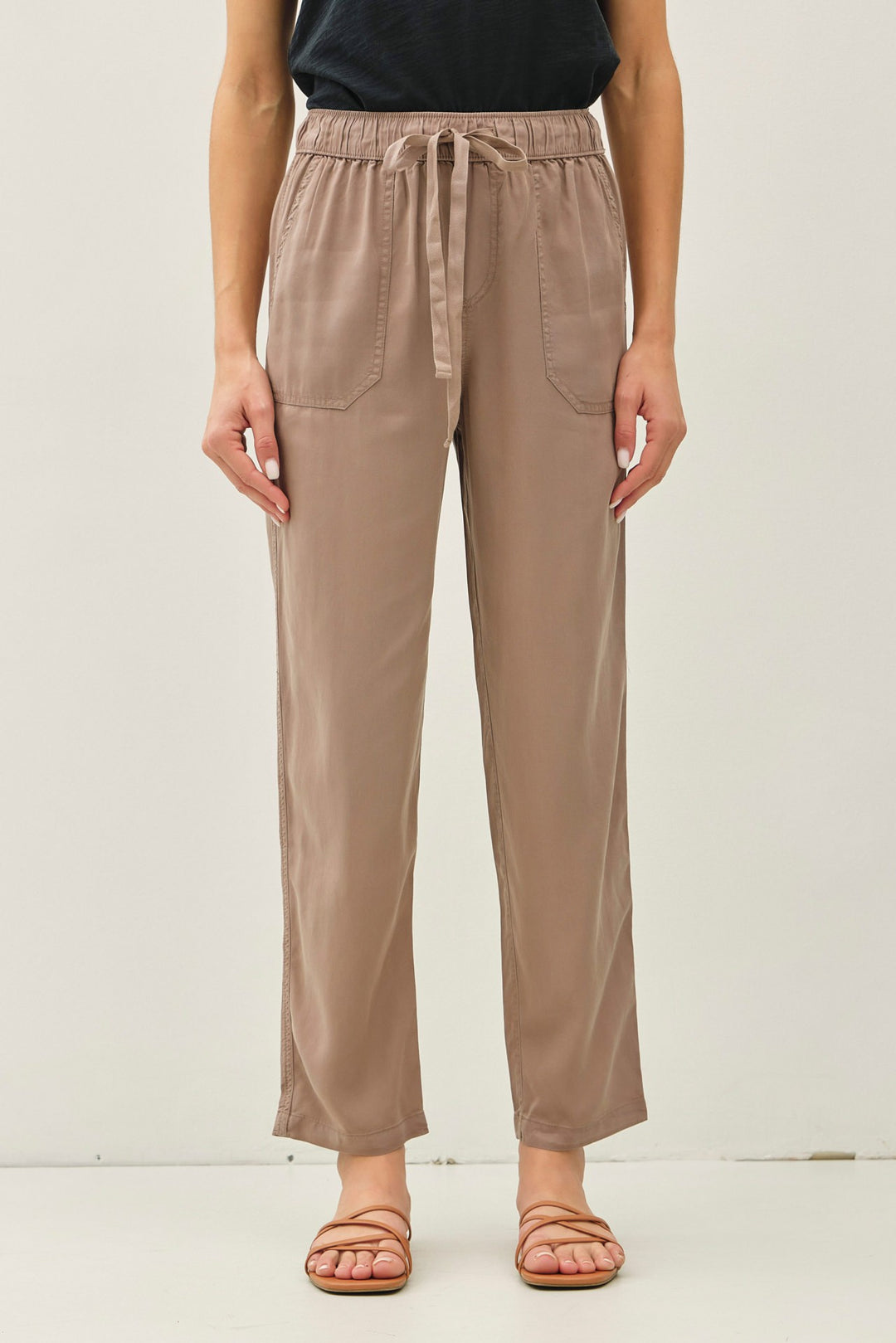 THE LARA TENCEL ANKLE PANTS