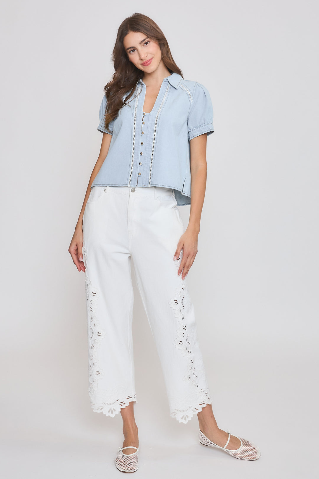 SHORT SLEEVE BUTTON-UP BLOUSE