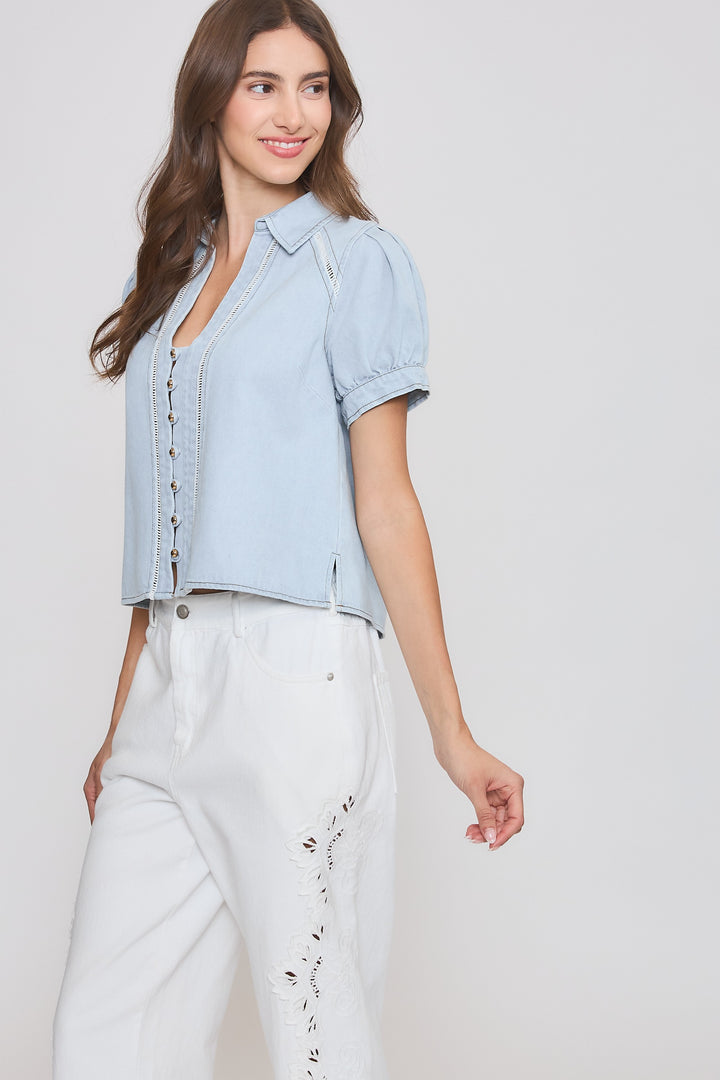 SHORT SLEEVE BUTTON-UP BLOUSE