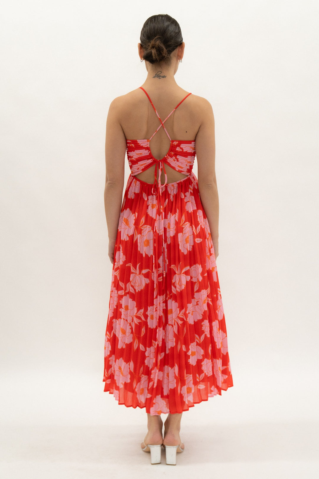 PLEATED STRAPPY MIDI DRESS