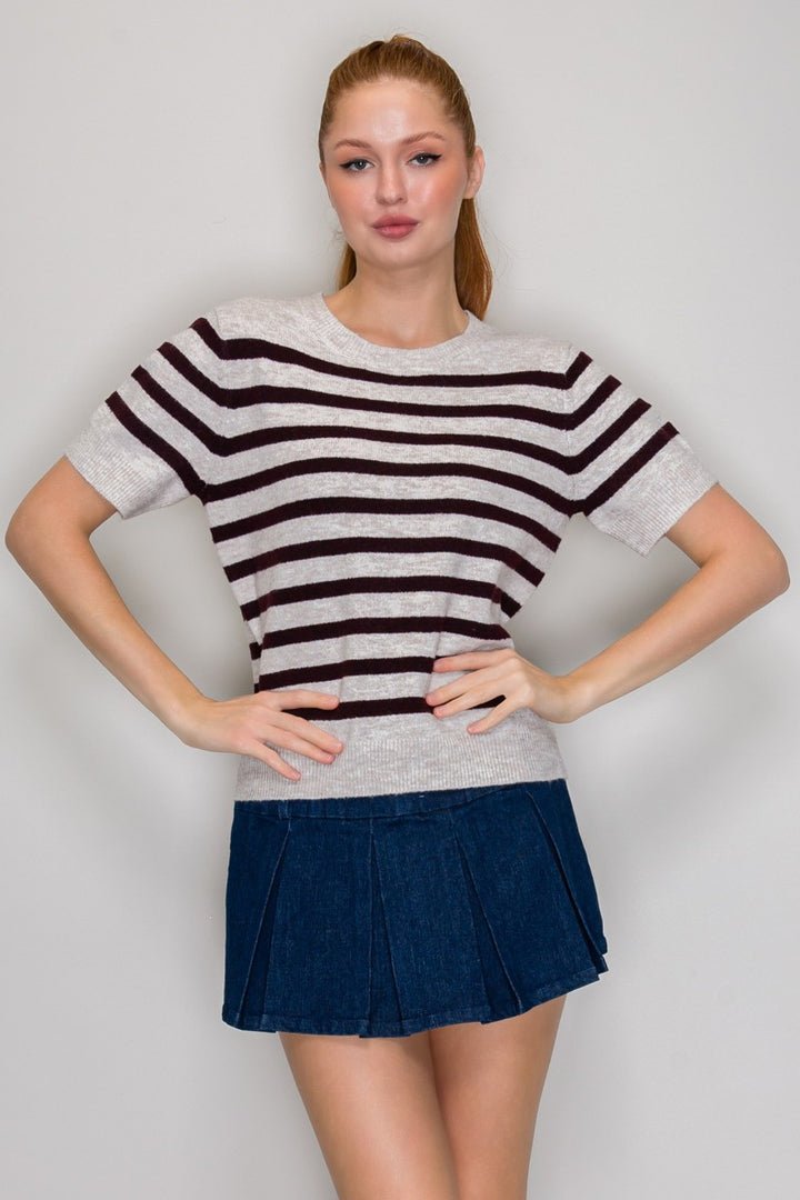 SHORT SLEEVE CREW NECK SWEATER TOP