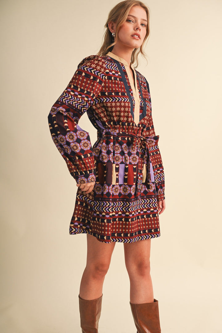 EXCLUSIVE GEOMETRIC PRINT BELTED MINI DRESS