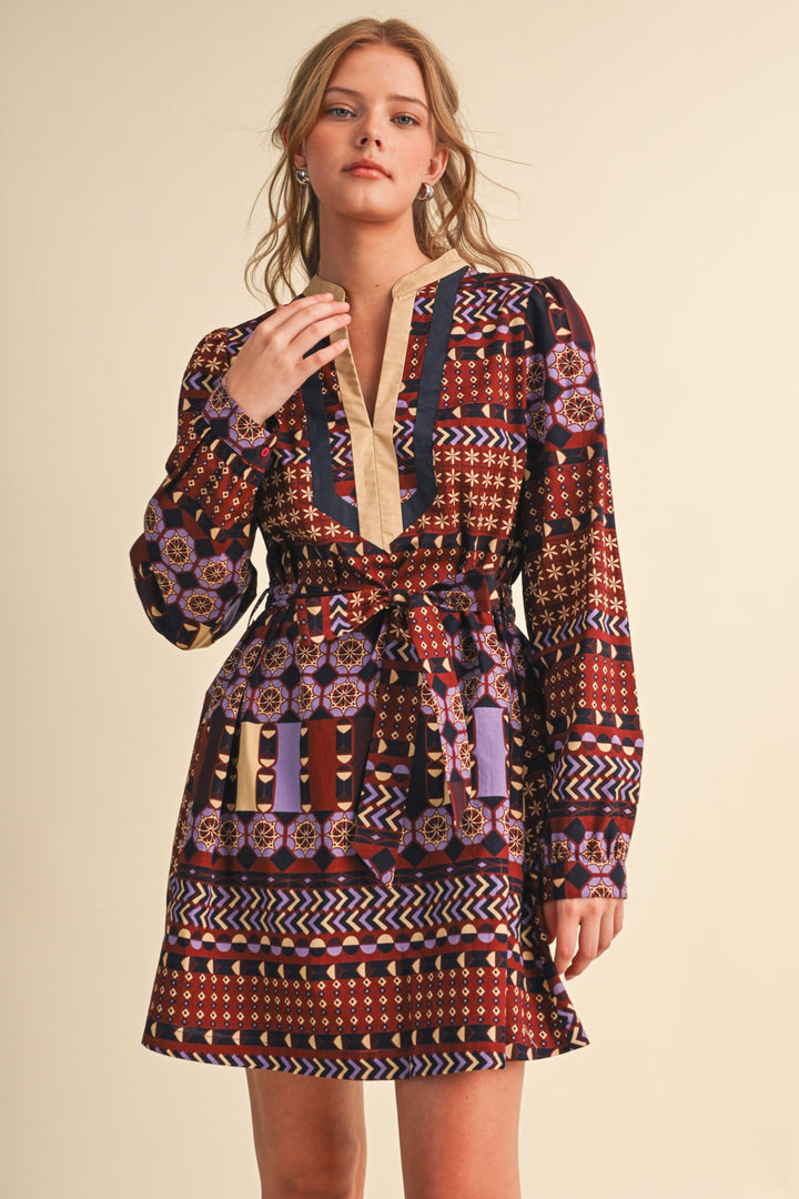 EXCLUSIVE GEOMETRIC PRINT BELTED MINI DRESS