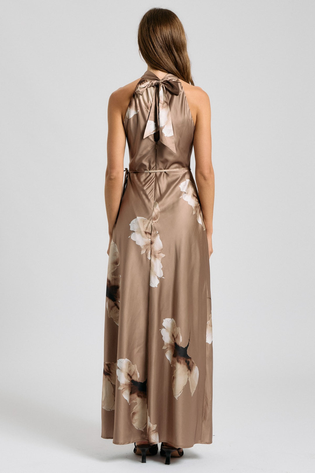 FLORAL HALTER NECK MAXI DRESS