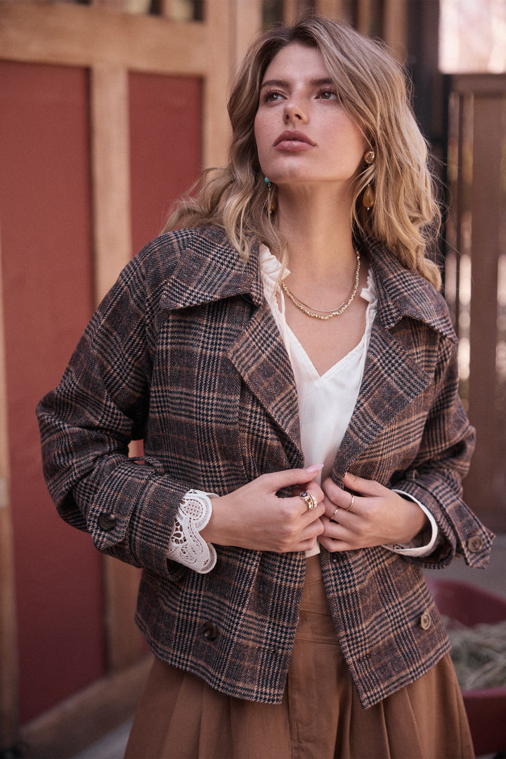 PLAID CROPPED TRENCH JACKET WITH BELT