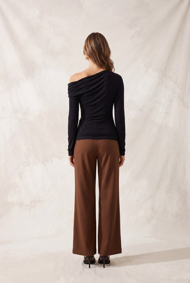 OFF SHOULDER RUCHED LONG SLEEVE TOP