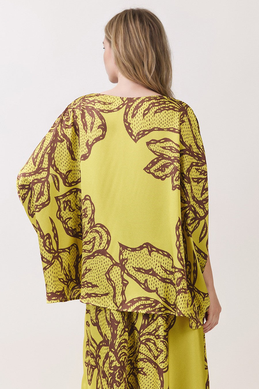 CHANTILLY SATIN BOAT NECK CAFTAN TOP