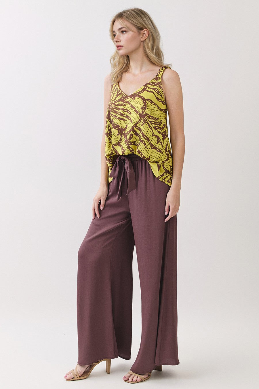 CHANTILLY SATIN ELASTIC V-NECK TANK