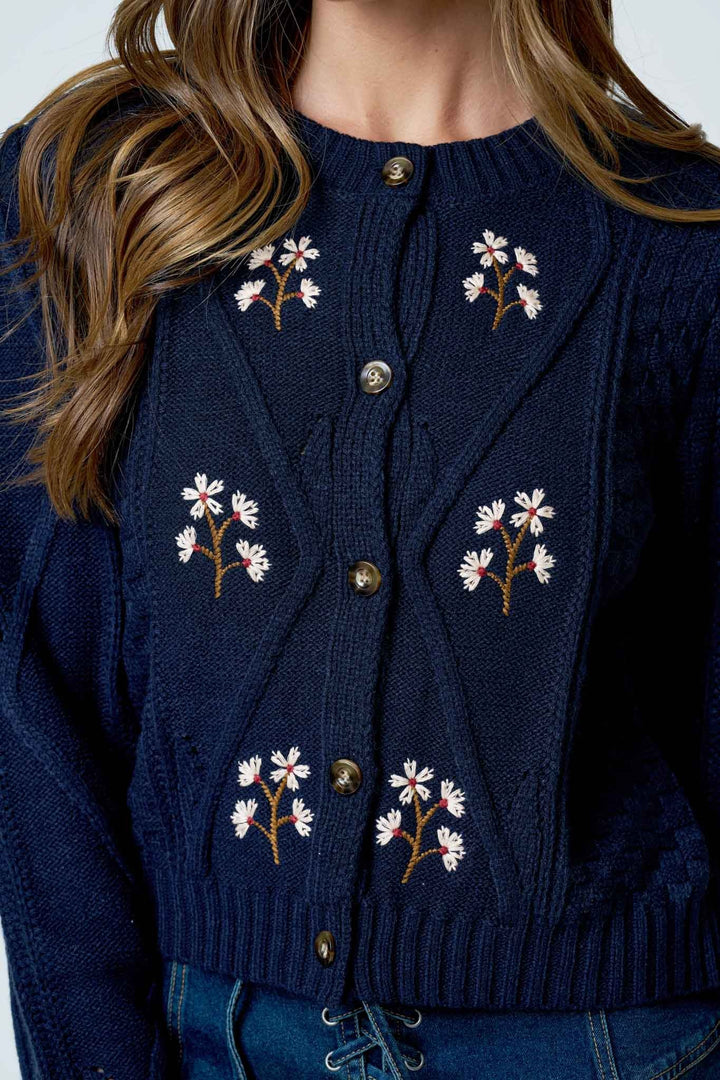 FLORAL EMBROIDERED CABLE KNIT CARDIGAN