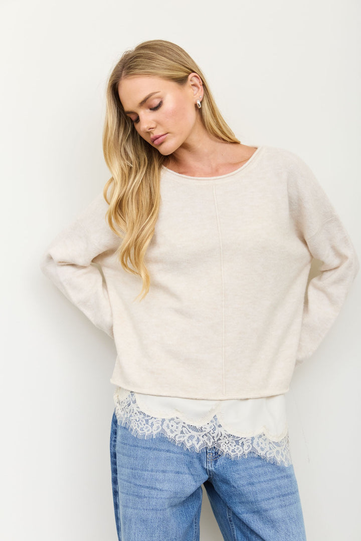 CENTER SEAM ROLLED NECK KNIT SWEATER
