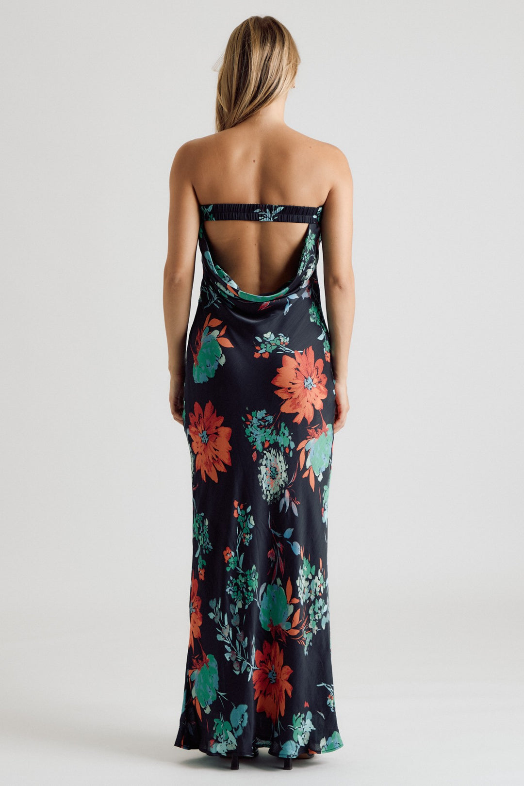 BIG FLORAL SATIN TUBE MAXI DRESS