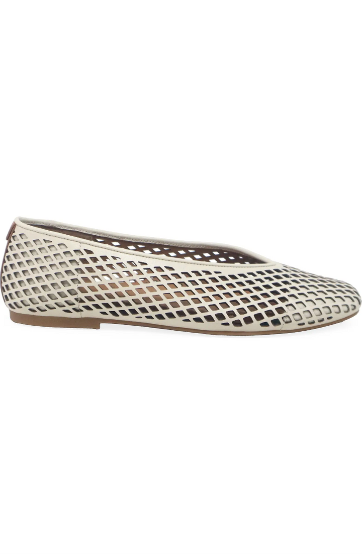 WILLOW PERF FLAT