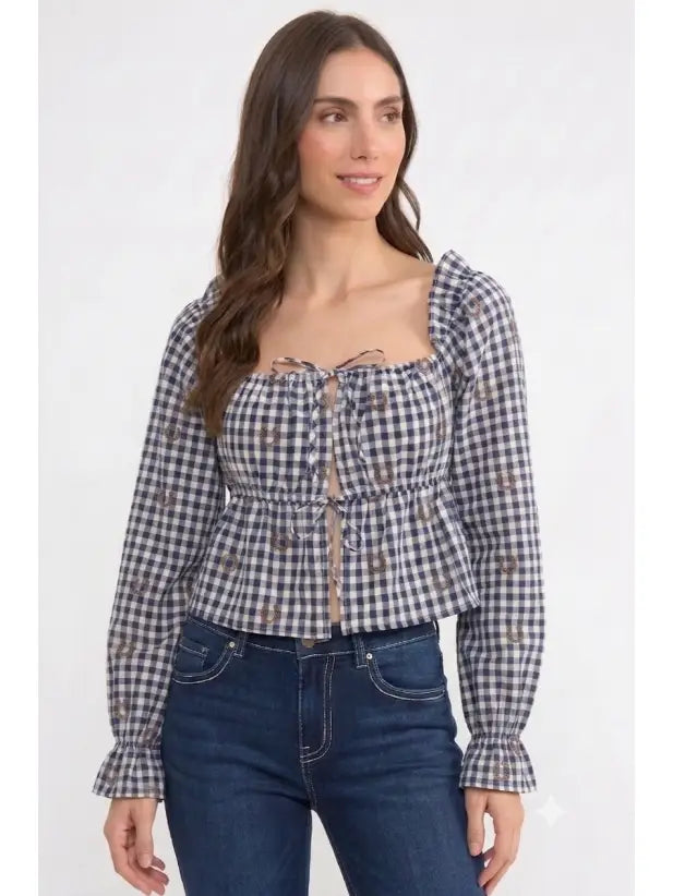 GINGHAM EYELET PEPLUM HORSESHOE EMBROIDERY TOP