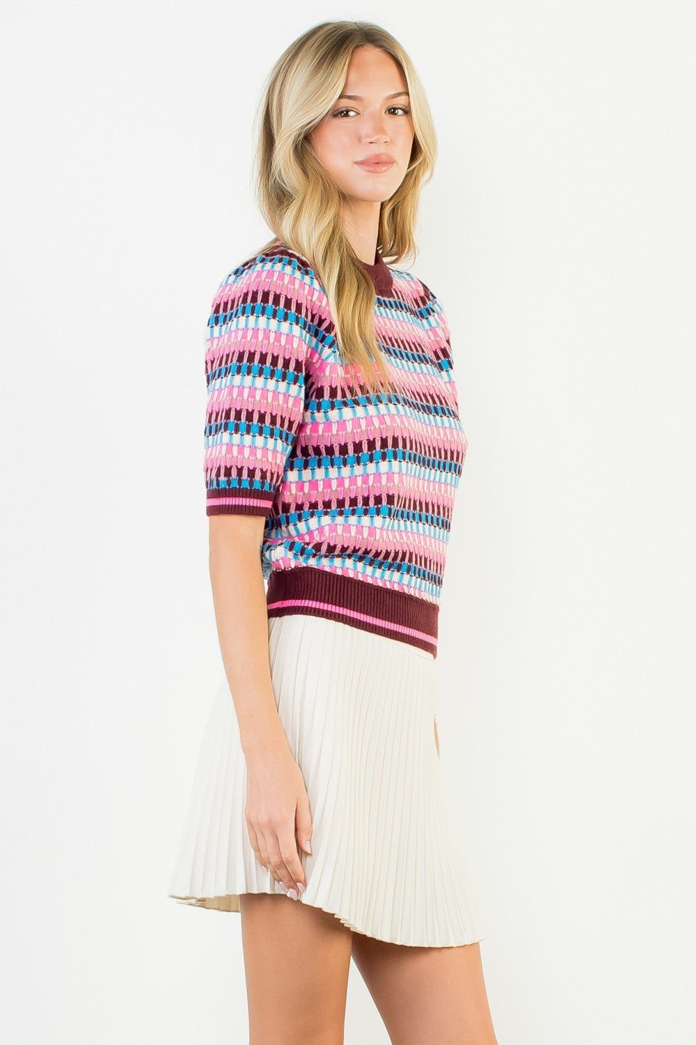 SHORT SLEEVE MULTI COLOR KNIT TOP