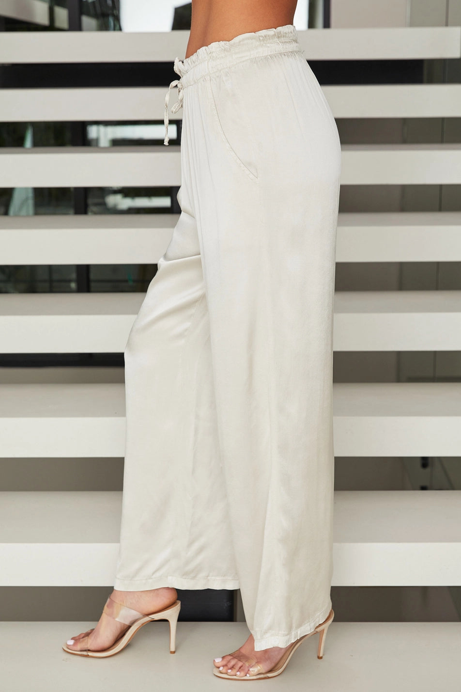 VISCOSE WIDE LEG PALAZZO PANT WITH DRAWSTRING AND POCKETS