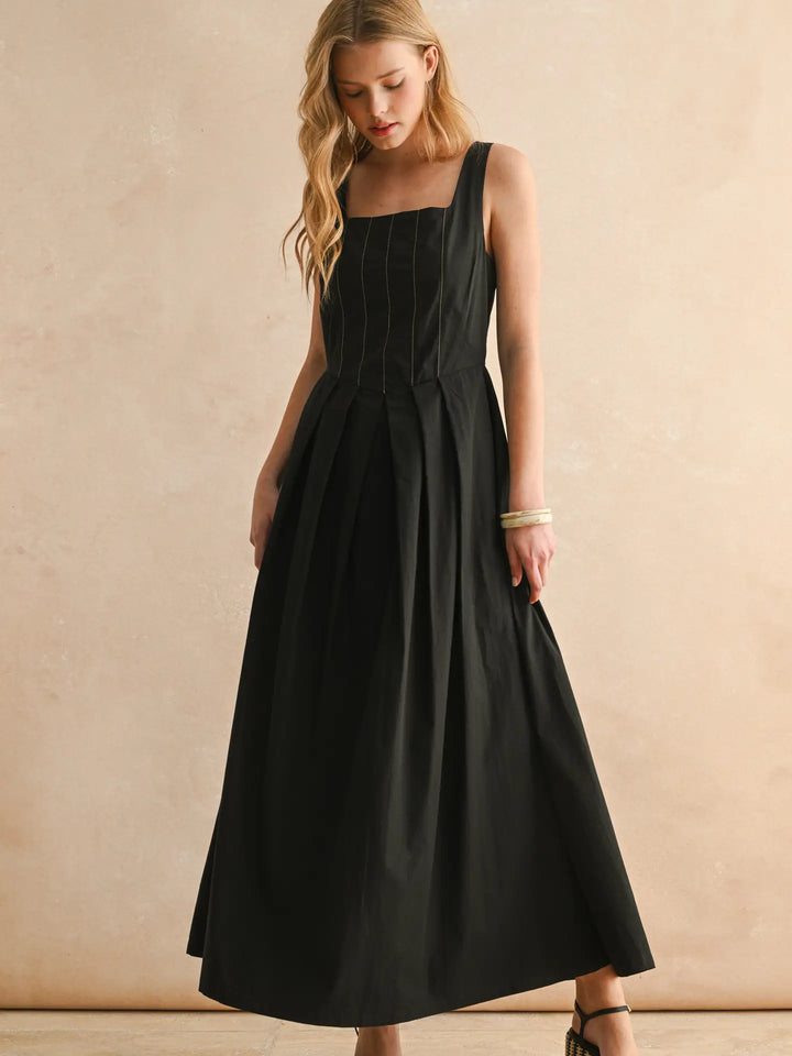 STITCH FRONT PLEATED DETAIL DRESS