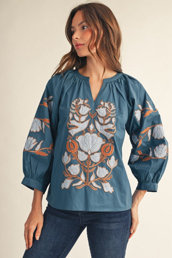 EMBROIDERED BAROQUE FLORAL TOP
