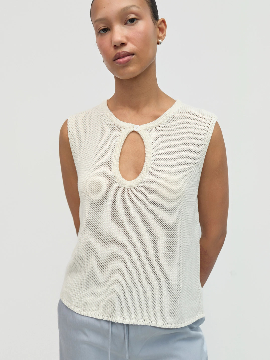 THE MOLLI TOP