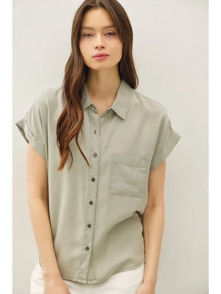 TENCEL DOLMAN SLEEVE BUTTON DOWN SHIRT