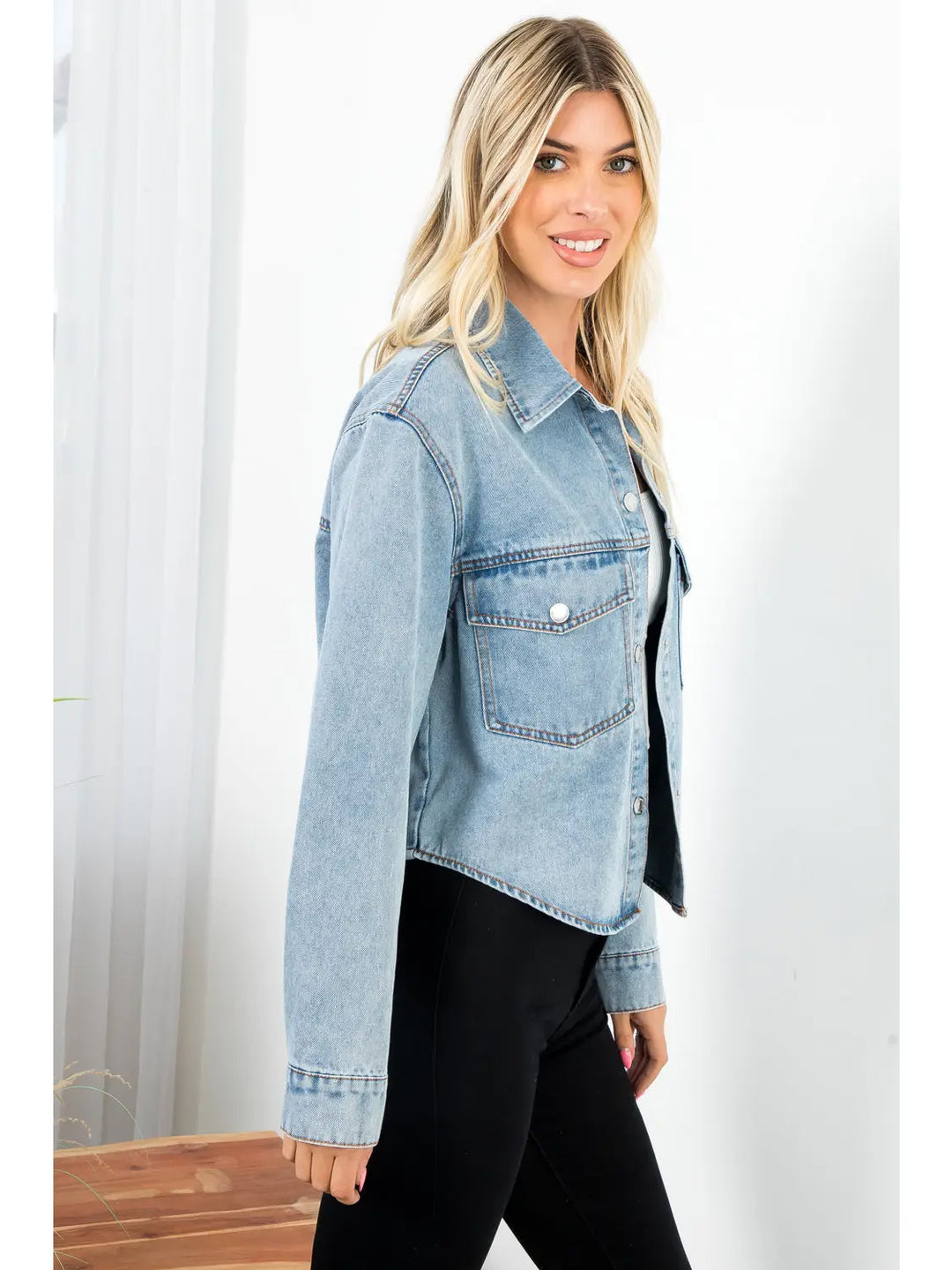OVERSIZED DENIM JACKET