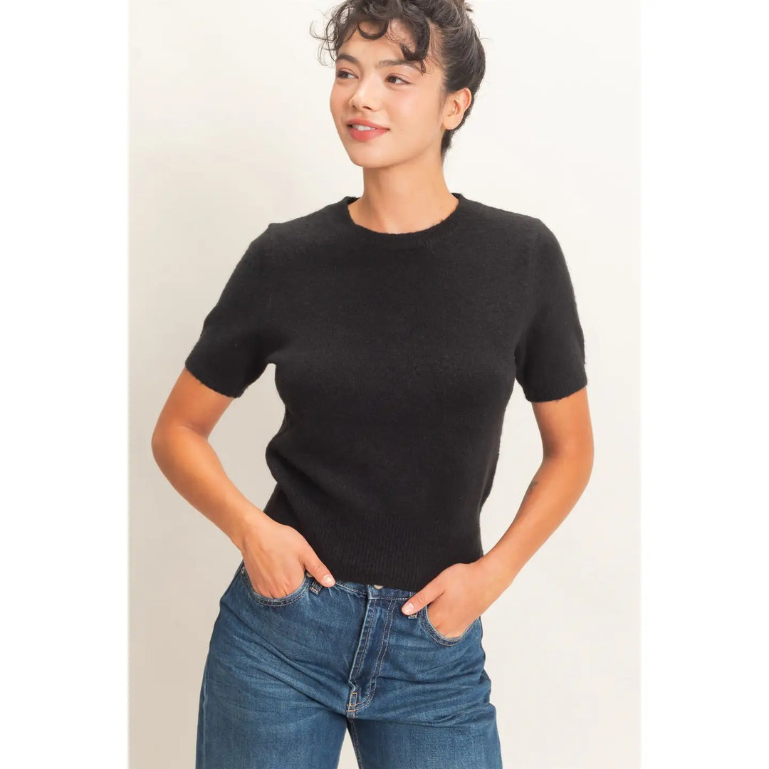 CREW NECK SHORT SLEEVE KNIT TOP