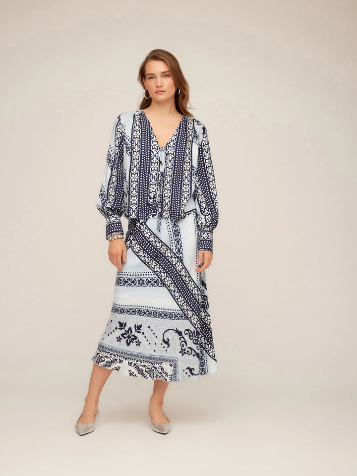 KAYLA BOW DETAIL BLOUSE