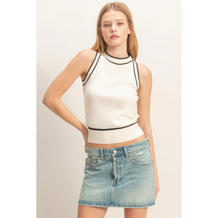 CONTRAST TRIM SLEEVELESS RIBBED TOP