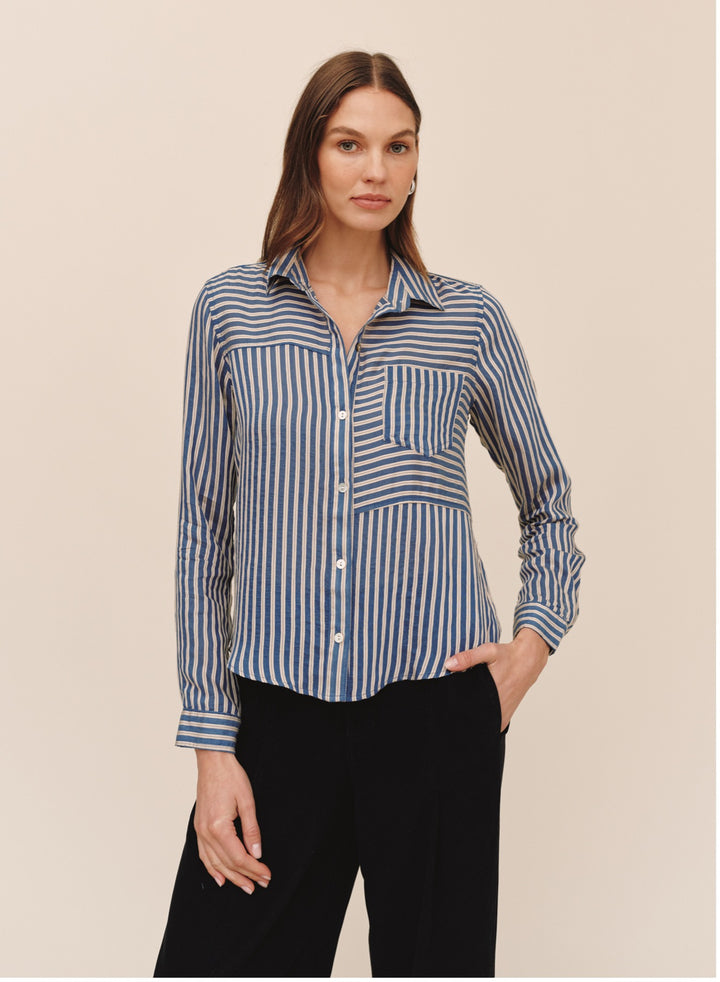 SEAMED BUTTON DOWN SHIRT