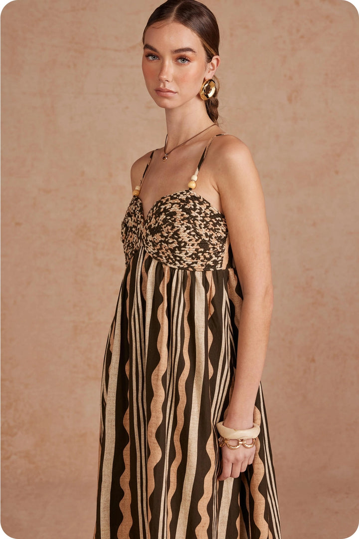 ABSTRACT WAVY STRIPE PRINT BRAIDED BODICE MIDI DRESS